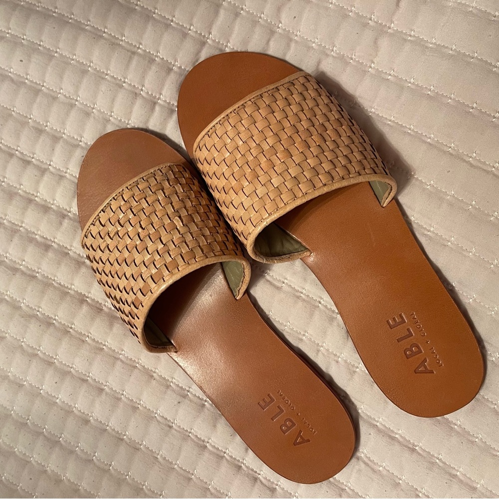 Oliveria woven sandal by Able